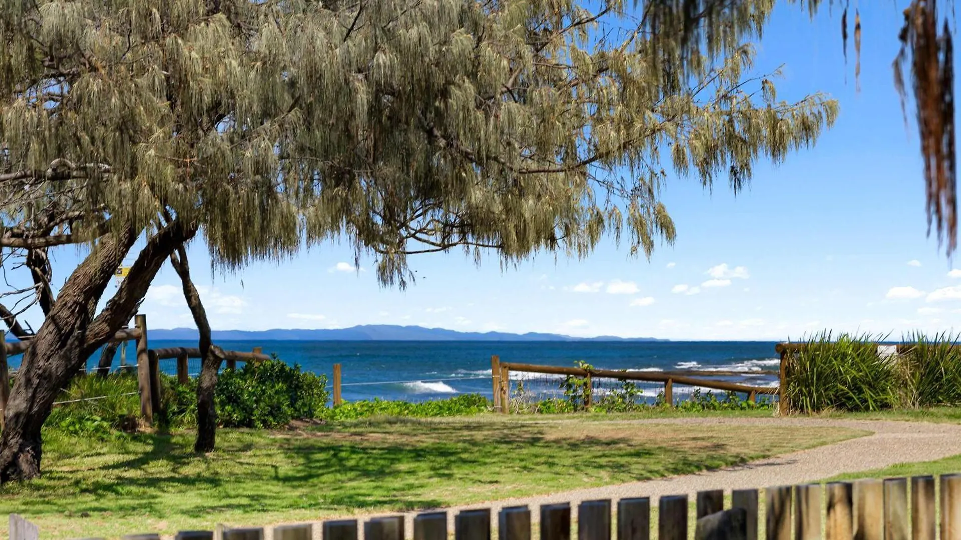 Shelly Oceanfront Estate Villa Caloundra 0*,  Australien