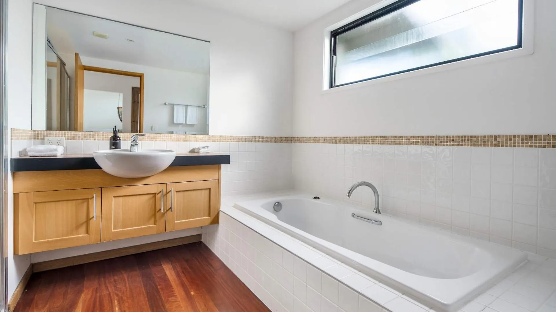 Shelly Oceanfront Estate Villa Caloundra Australien