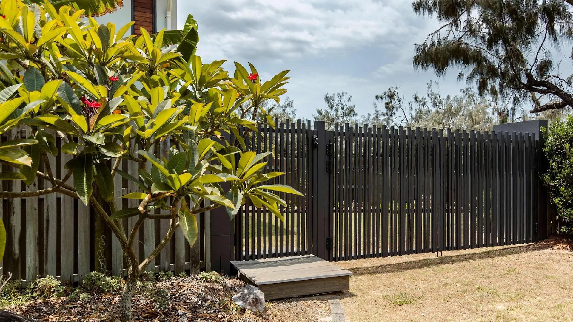 Shelly Oceanfront Estate Villa Caloundra 0*,