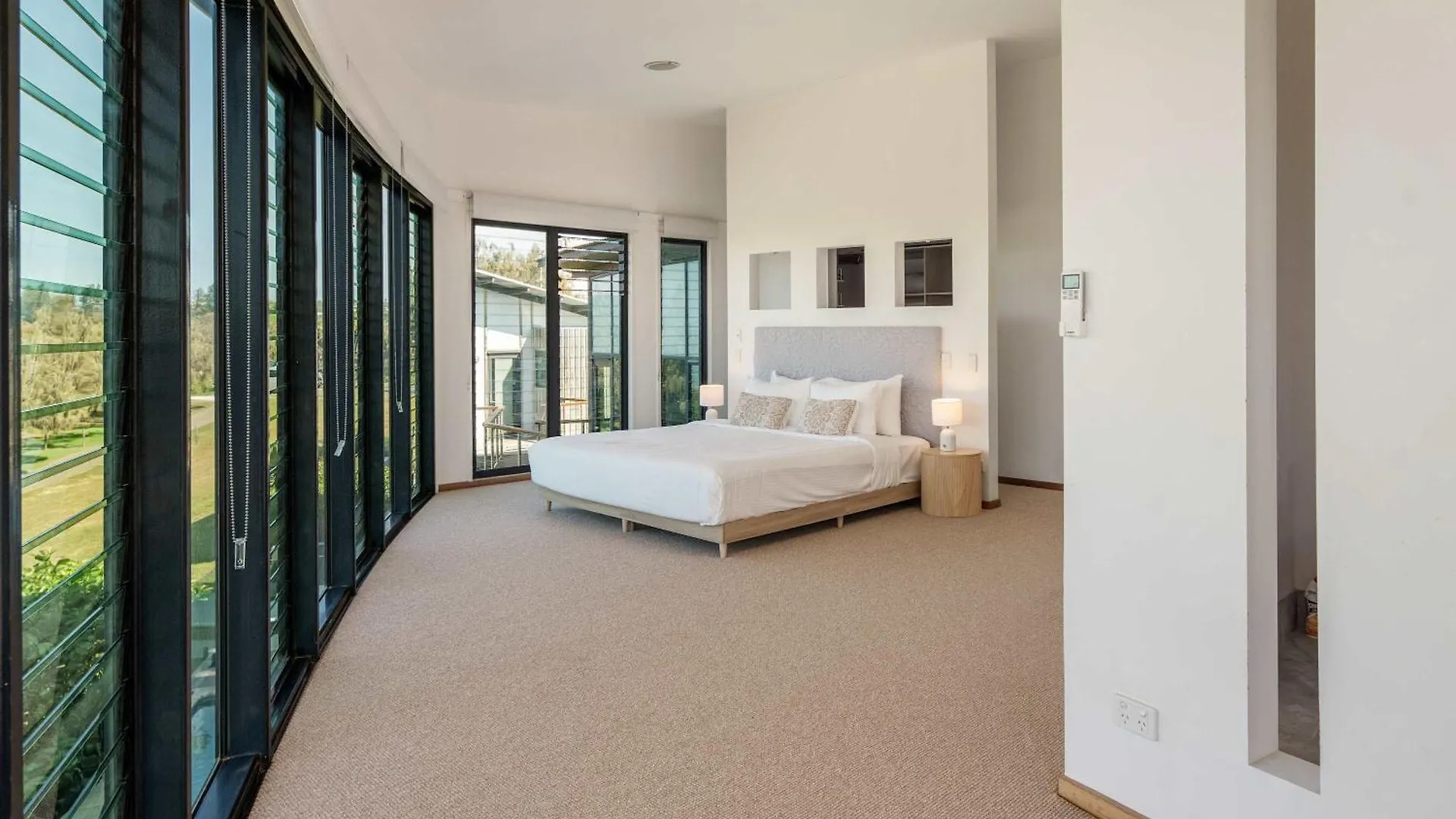 Shelly Oceanfront Estate Villa Caloundra Australien